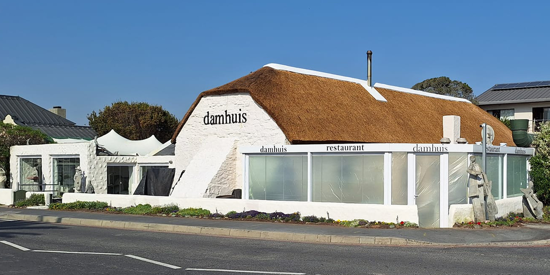 Damhuis Restaurant, Melkbosstrand Rethatch