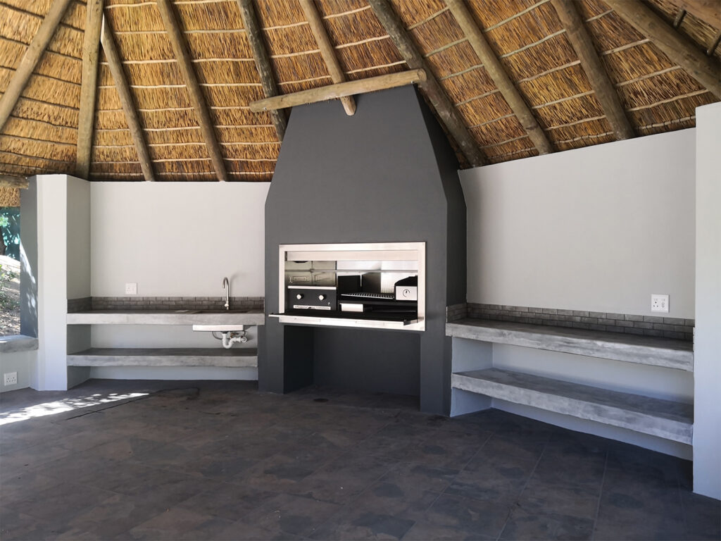 Braai room built by Traditional Thatch Roofs